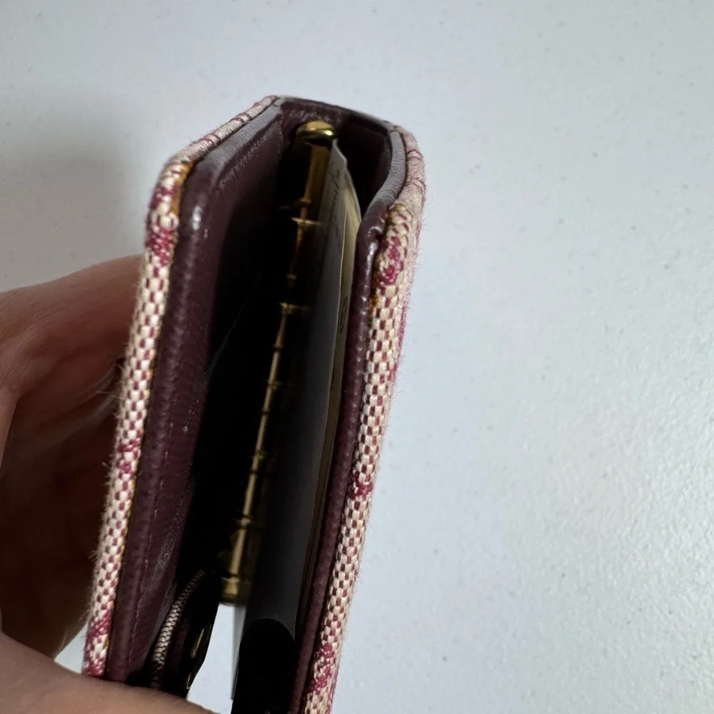 AUTHENTIC Louis Vuitton Red and Cream Monogram Mini Lin Agenda